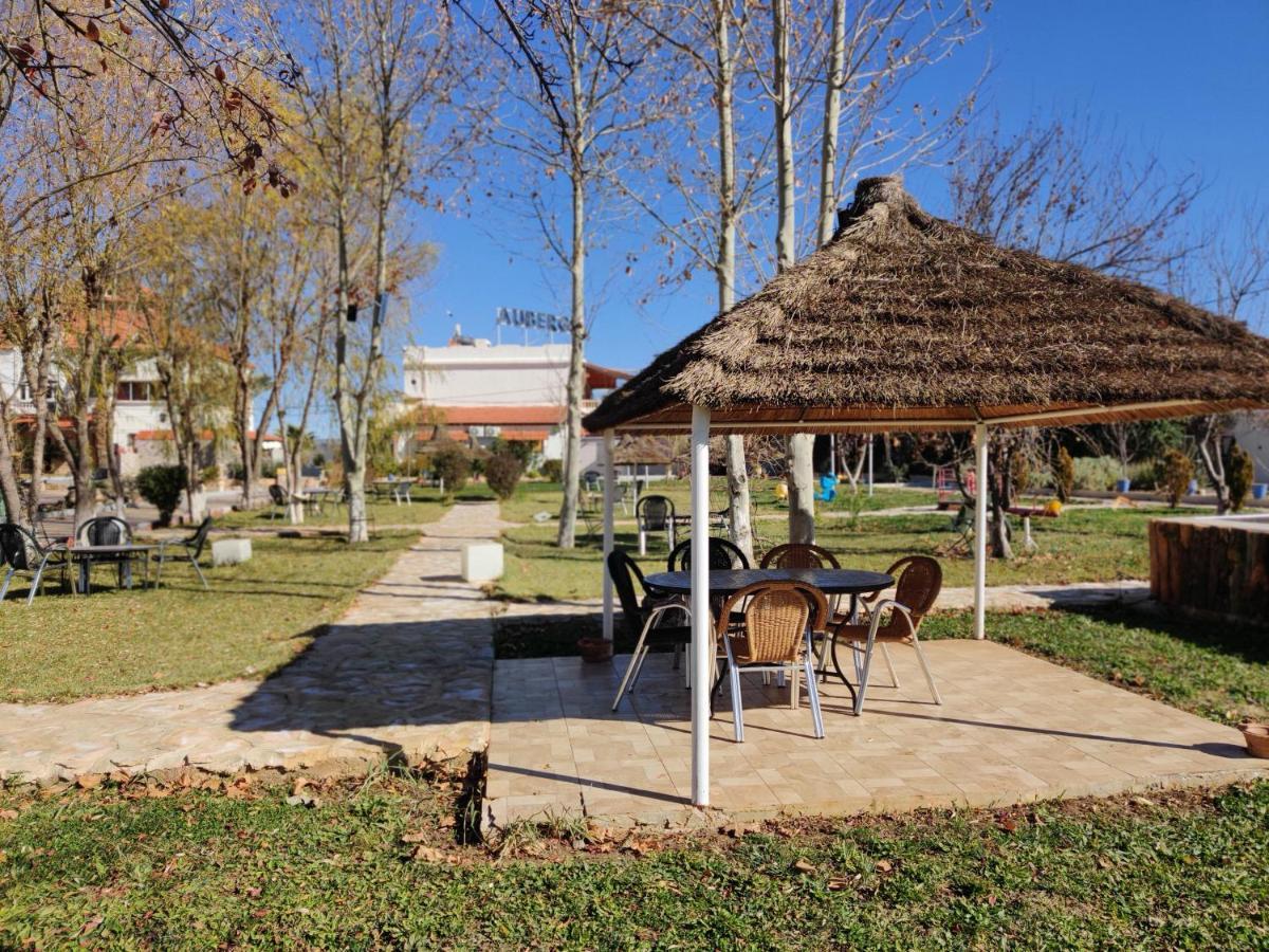 Le Vallon Vert - Club Equestre Azrou Exterior foto